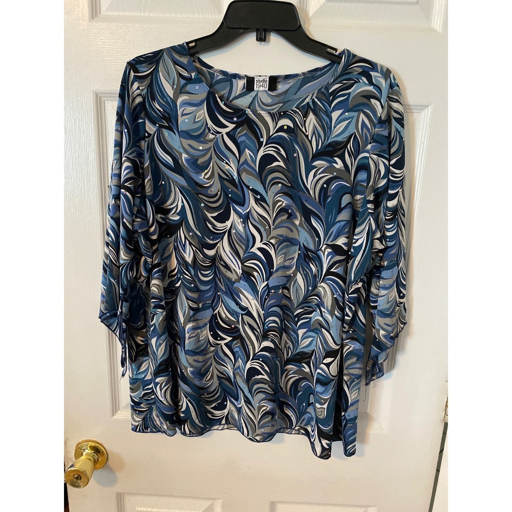Studio 1940 Blue Abstract‎ Swirl Rhinestone Blouse 3/4 Sleeve Scoop Neck Top